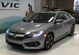 Highlight for album: 2016 Civic At Seattle Auto Show